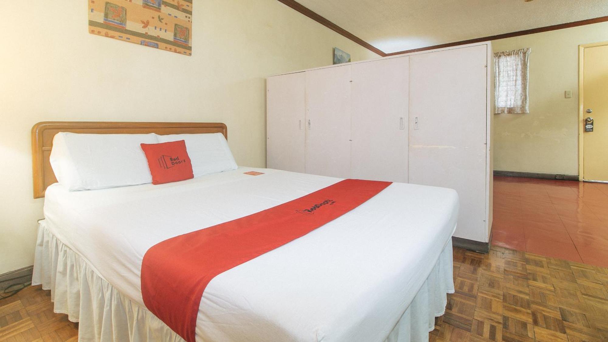 Reddoorz At Broadway Court Apartelle Quezon City Cidade Quezon Exterior foto